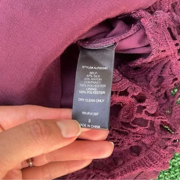 Burgundy Long Sleeve V-neck Romper with Crochet Details Size S - Picture 12 of 12